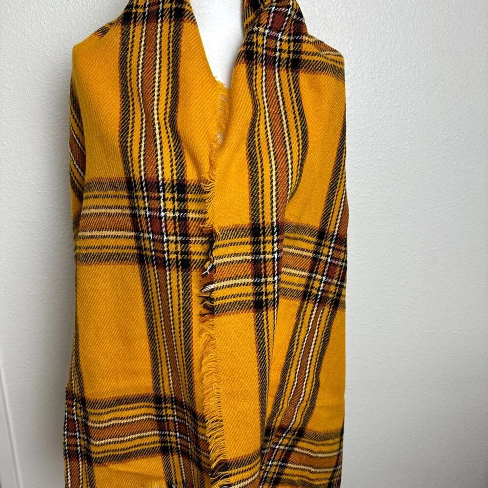Tahari Large Yellow Plaid Scarf / Shawl